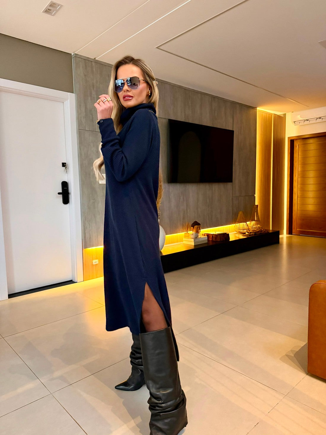 Vestido Midi Tricot Canelado Azul Marinho