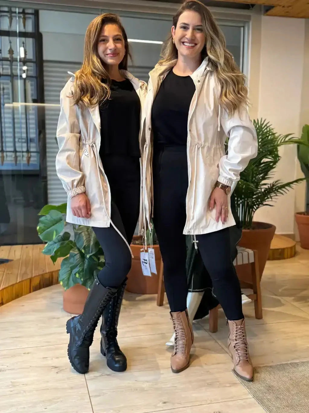 Parka Dupla Face Impermeável - 2 Looks em 1