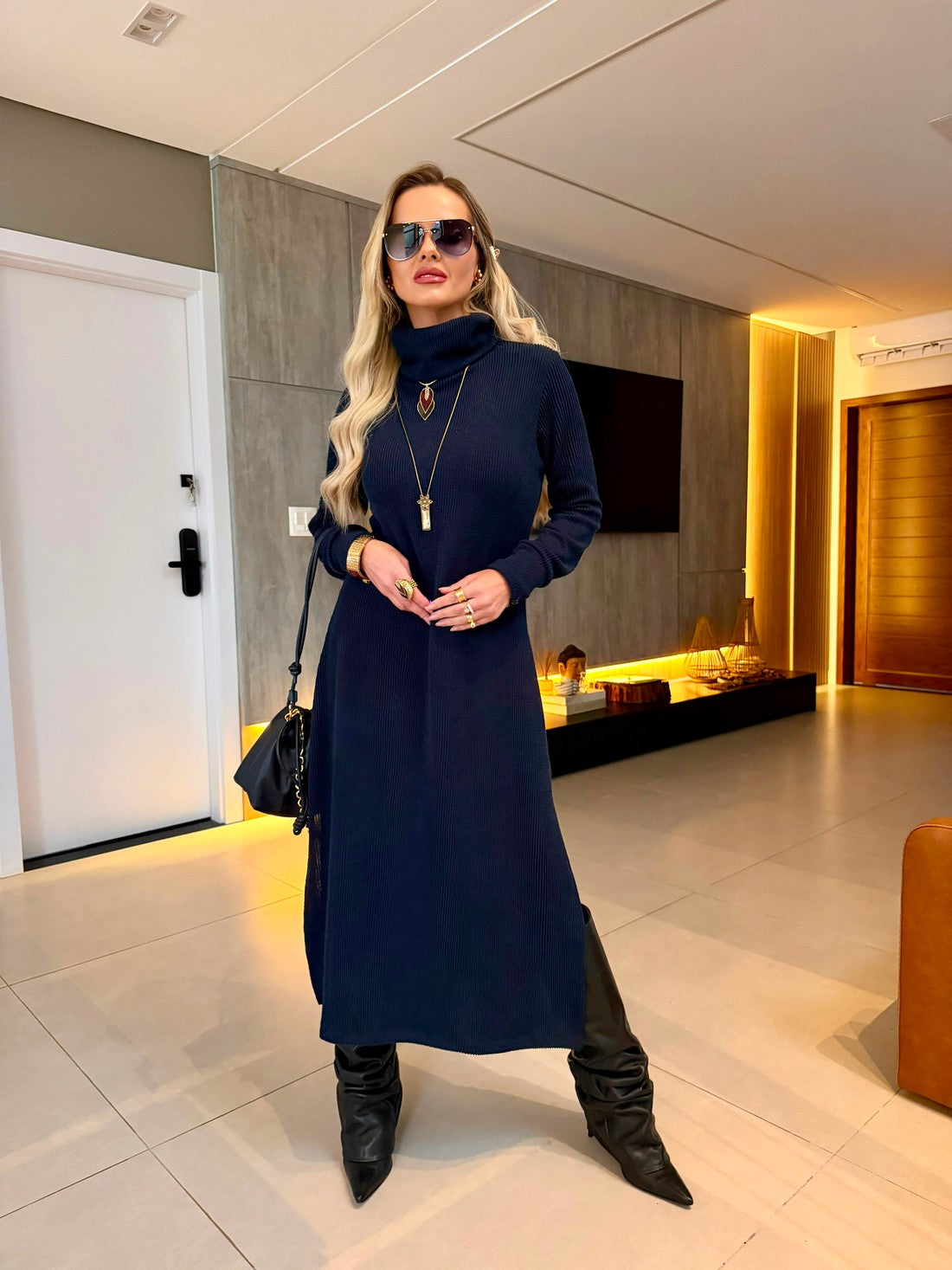 Vestido Midi Tricot Canelado Azul Marinho