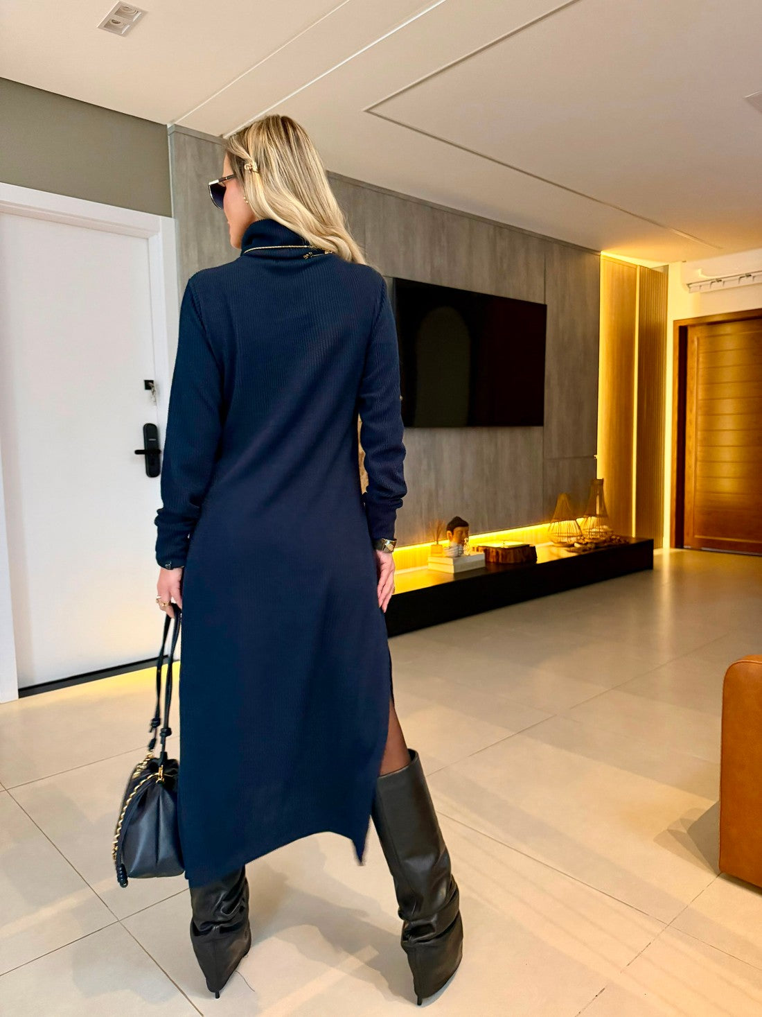 Vestido Midi Tricot Canelado Azul Marinho